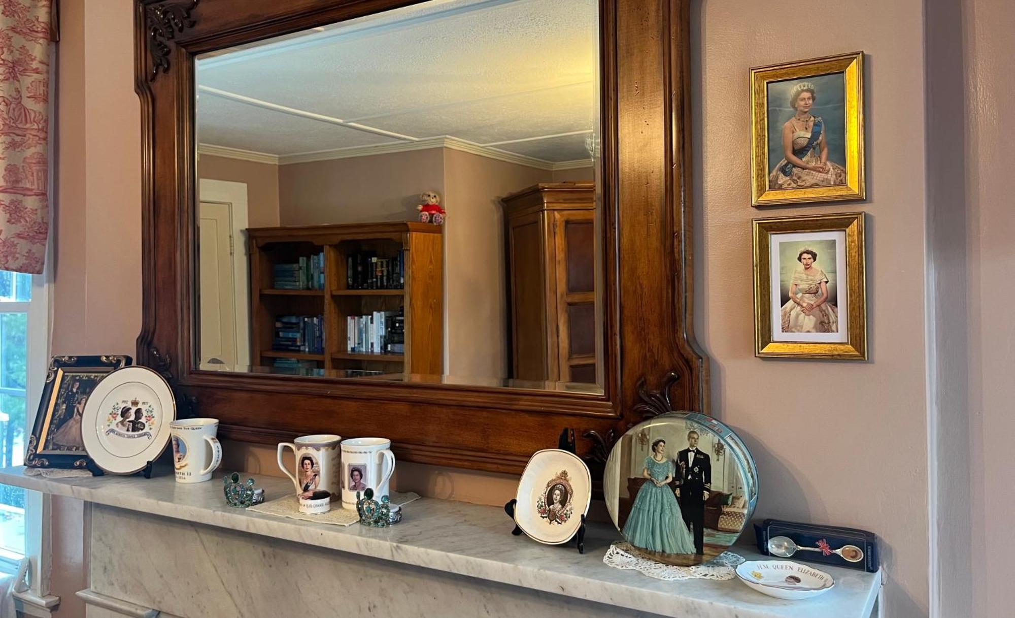 Antique1242 British Bed & Breakfast Ένφιλντ Εξωτερικό φωτογραφία