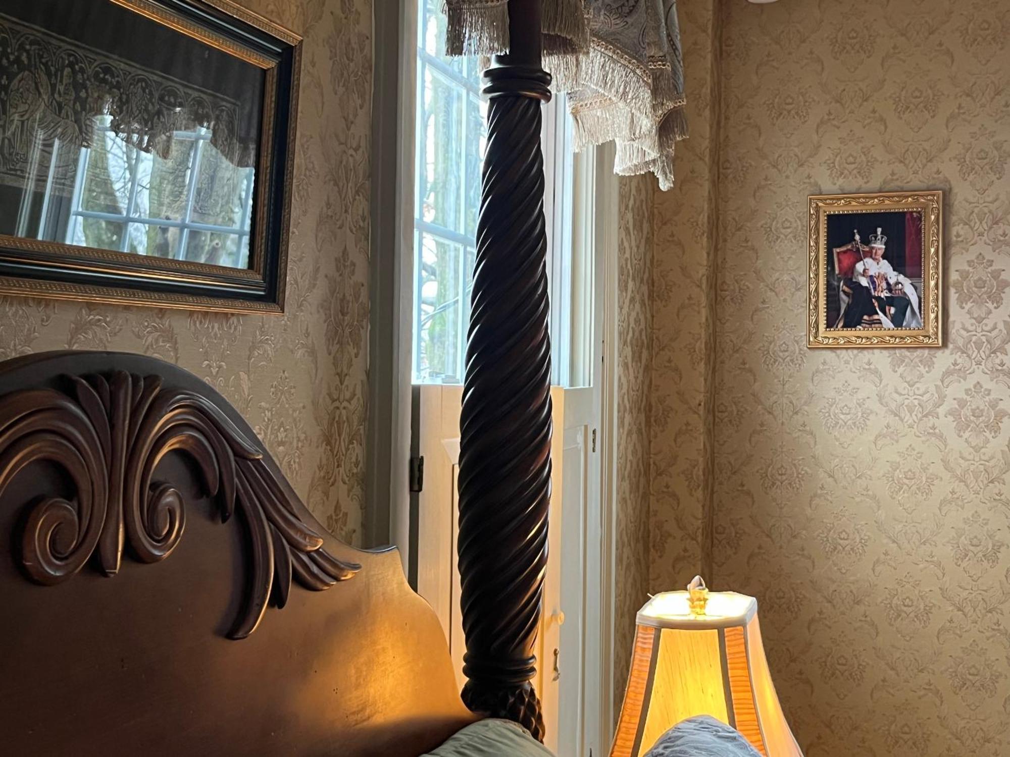 Antique1242 British Bed & Breakfast Ένφιλντ Εξωτερικό φωτογραφία